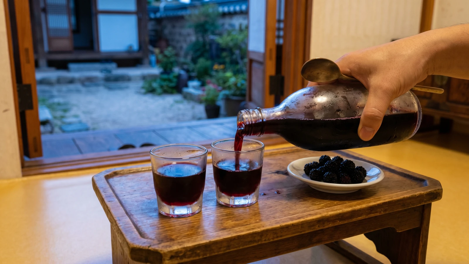 Bokbunja-ju (Black Raspberry Wine)