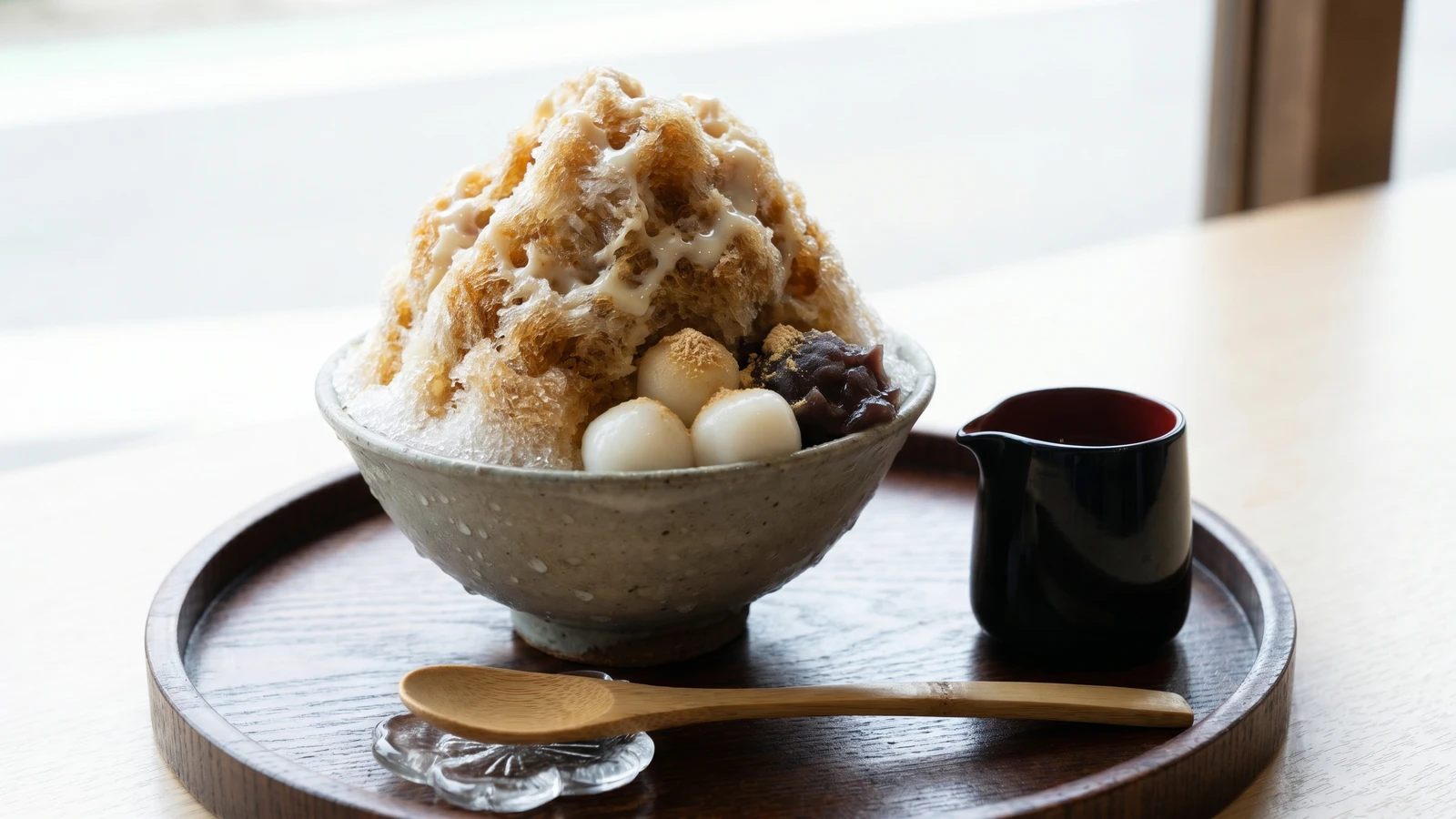 Roasted Tea Shaved Ice (ほうじ茶かき氷, Hōjicha Kakigōri)