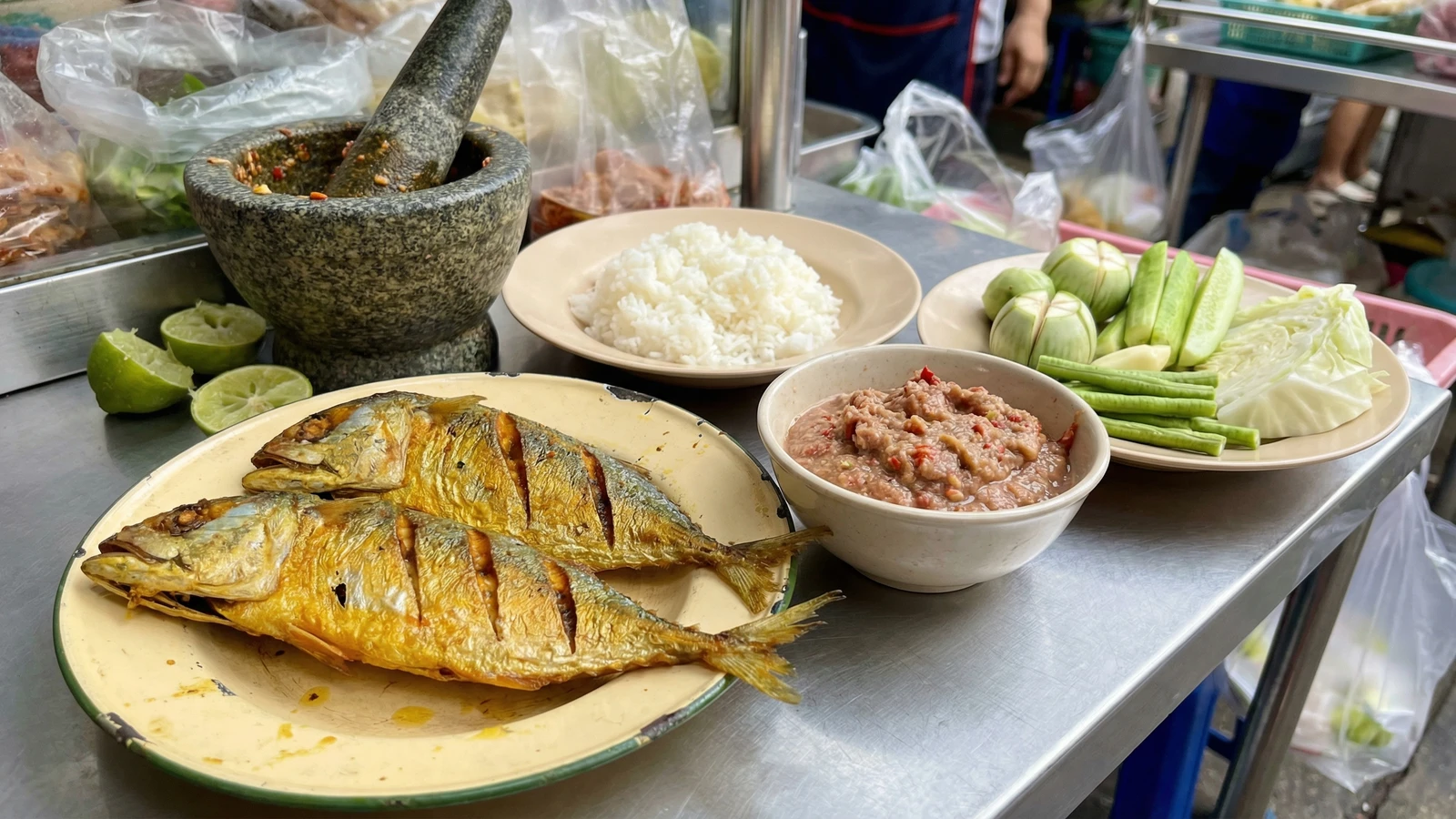 Southern Fried Mackerel (Pla Too Tod)