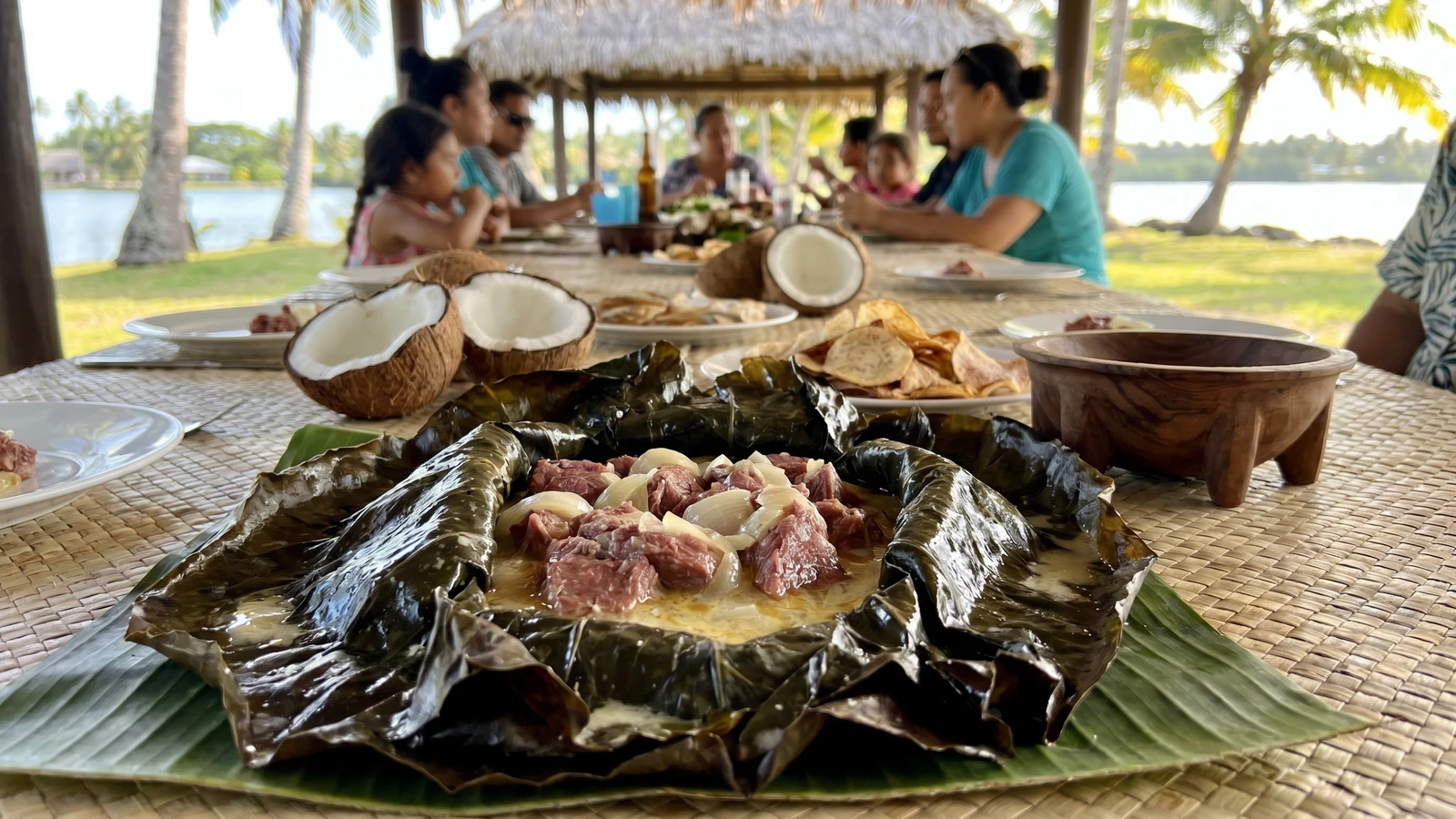 Lū Pulu (Tongan Corned Beef in Taro Leaves)