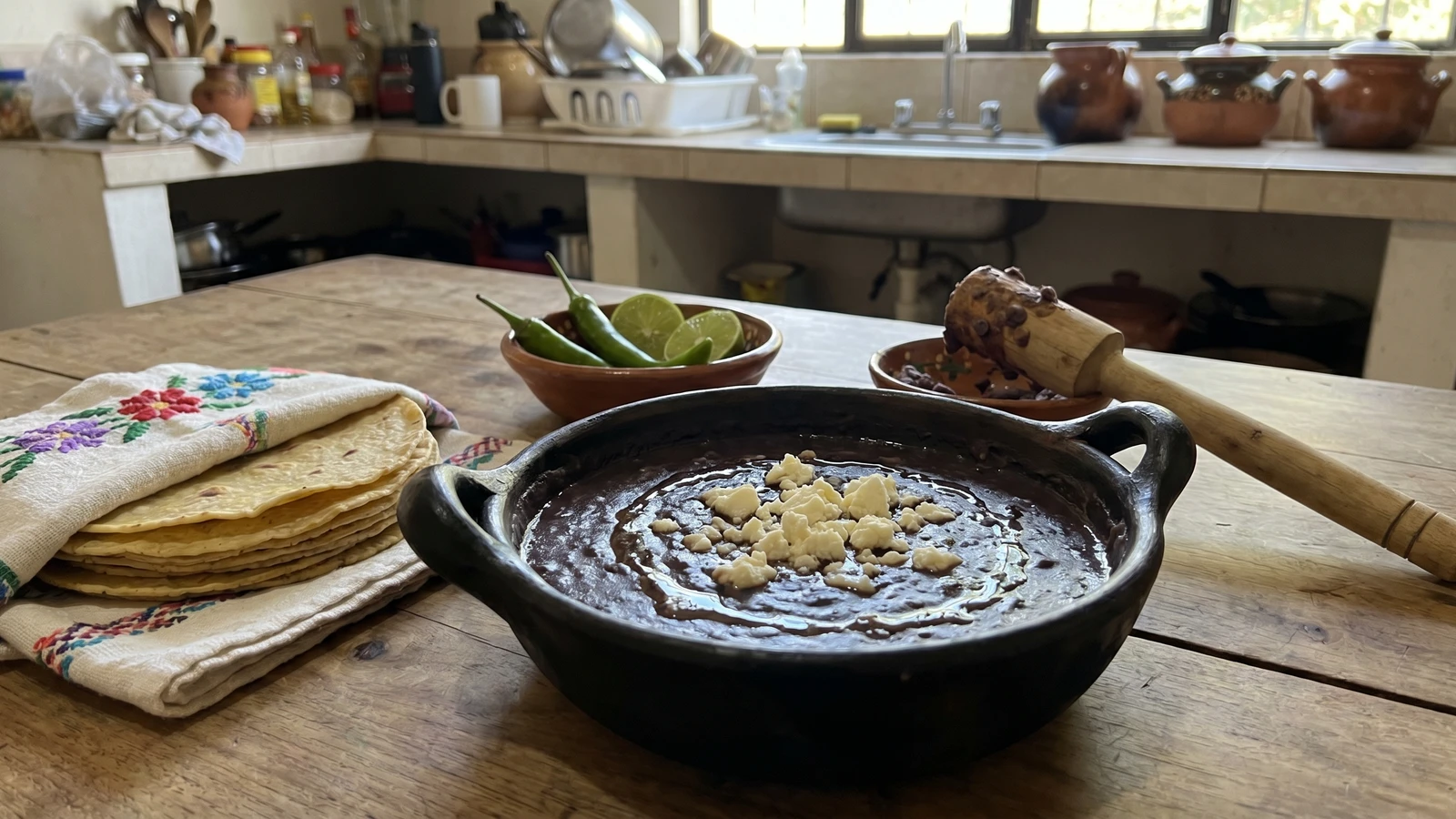 Chiapas Refried Black Beans (Frijoles Refritos Chiapanecos)