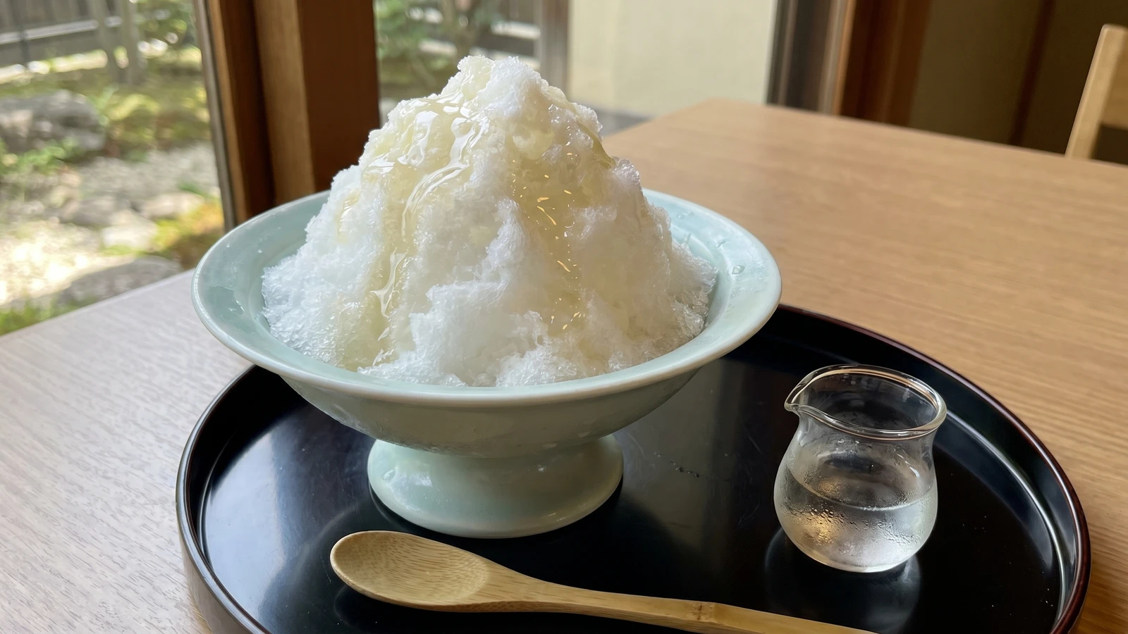 Plain Shaved Ice (みぞれ, Mizore)