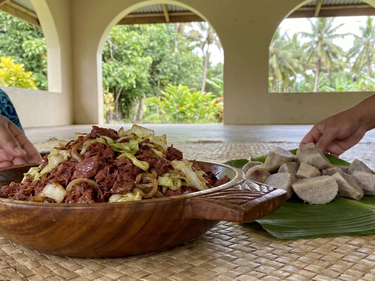 Pisupo (Sāmoan Fried Tinned Corned Beef) - Chef Makoa