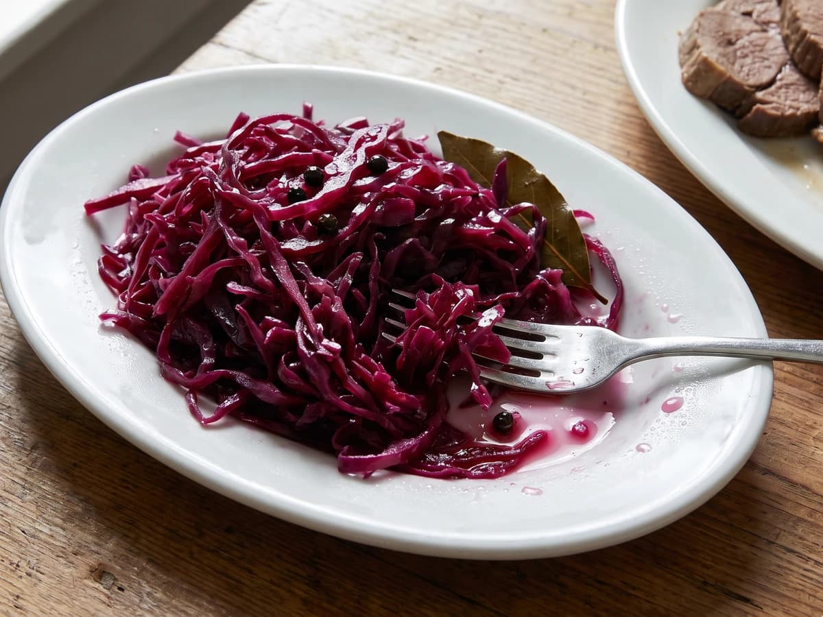 Marinaded Red Cabbages for Hors-d’œuvre