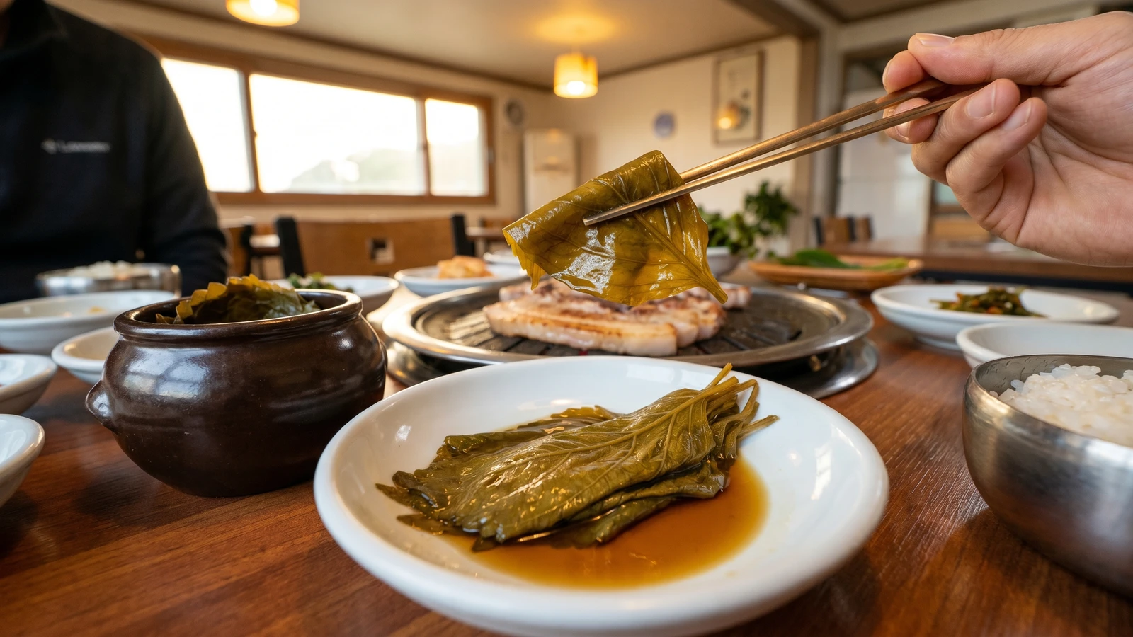 Myeongi-jangajji (Pickled Mountain Garlic)