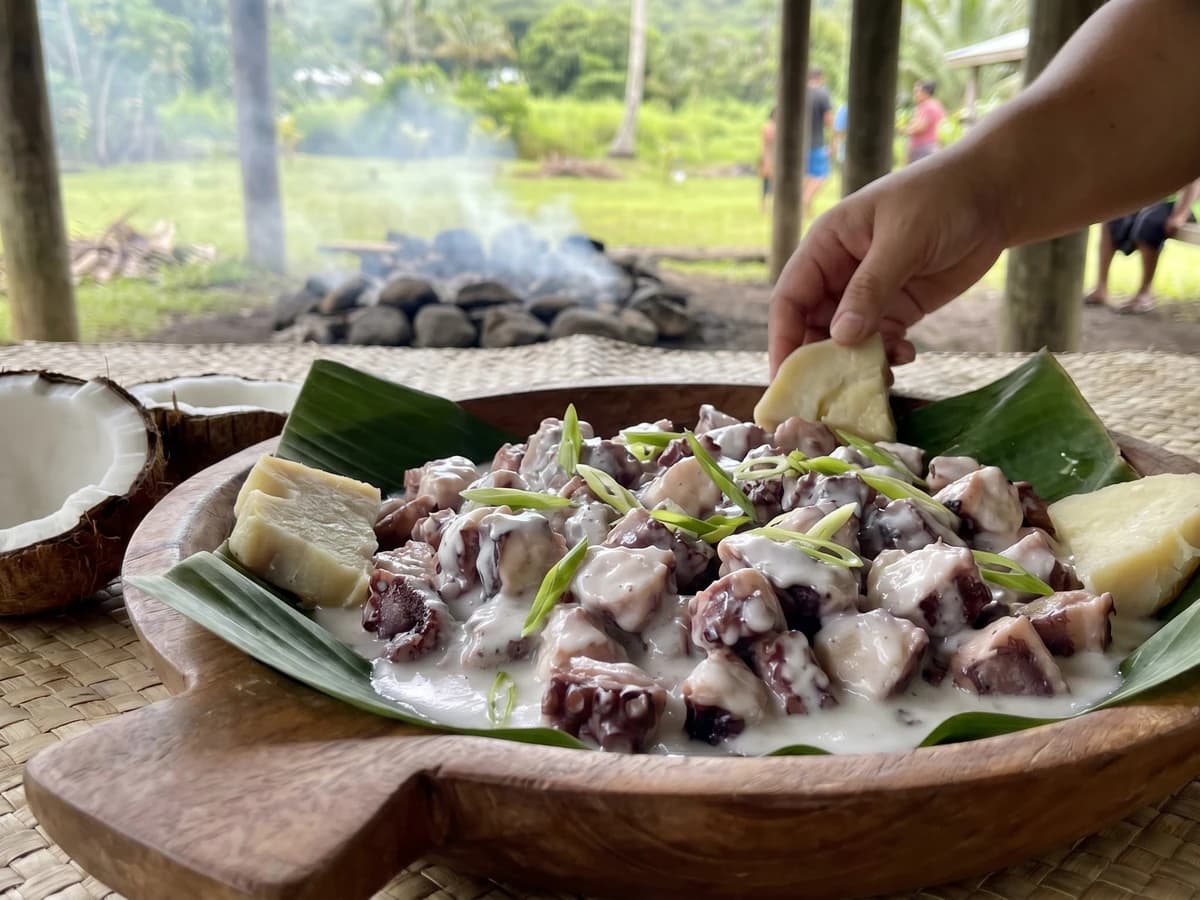Faiʻai Feʻe (Sāmoan Octopus in Coconut Cream) - Chef Makoa
