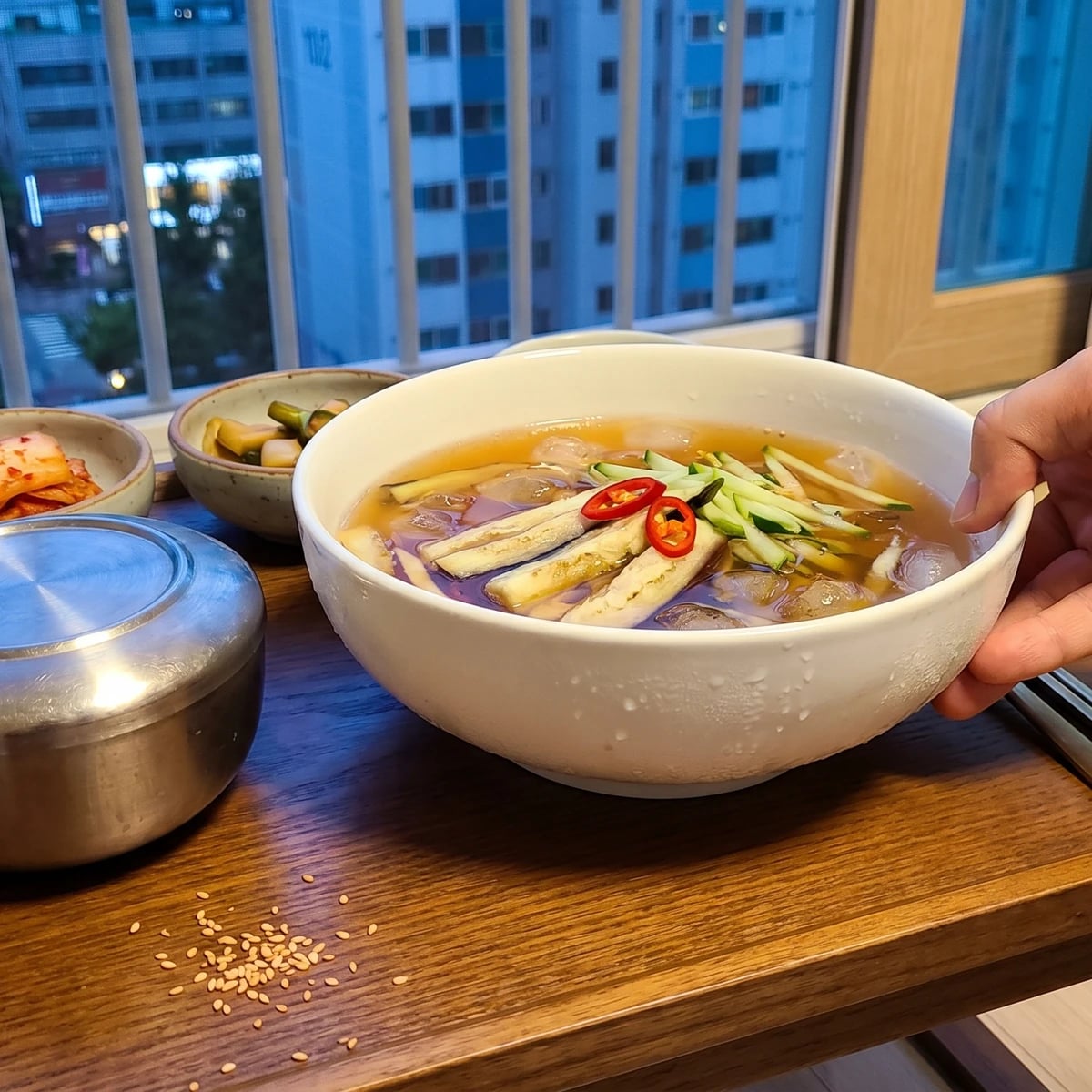 Gaji-naengguk (Cold Eggplant Soup)