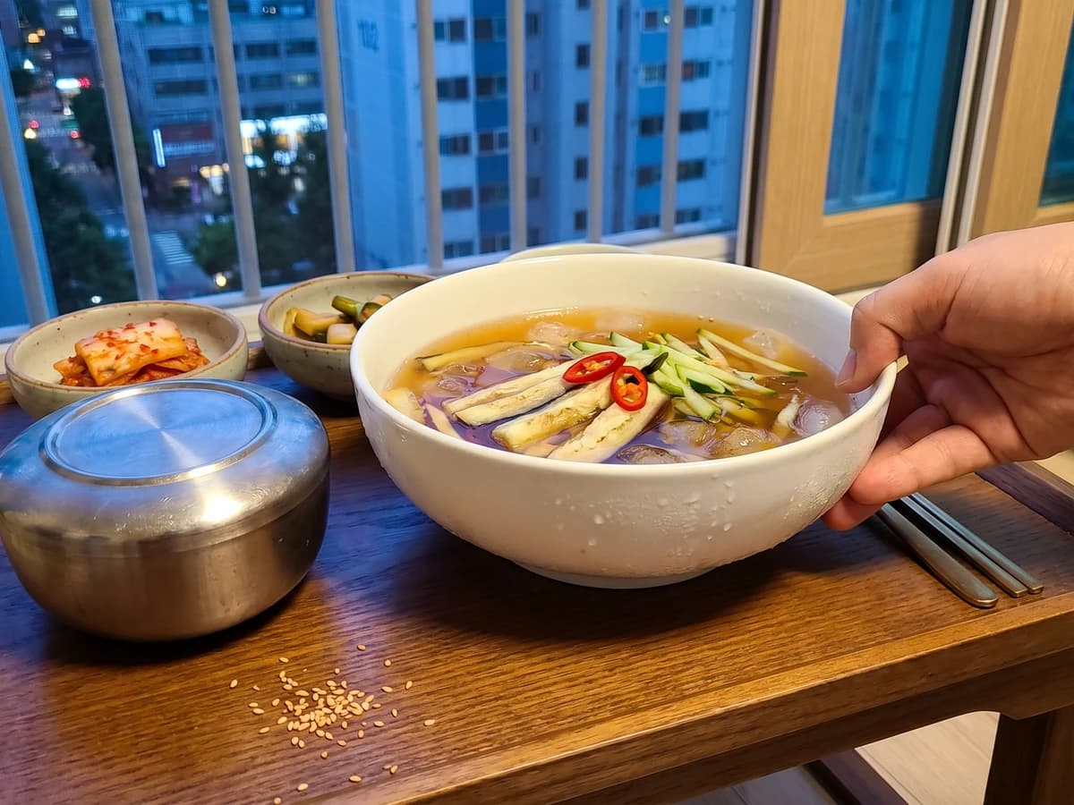 Gaji-naengguk (Cold Eggplant Soup)