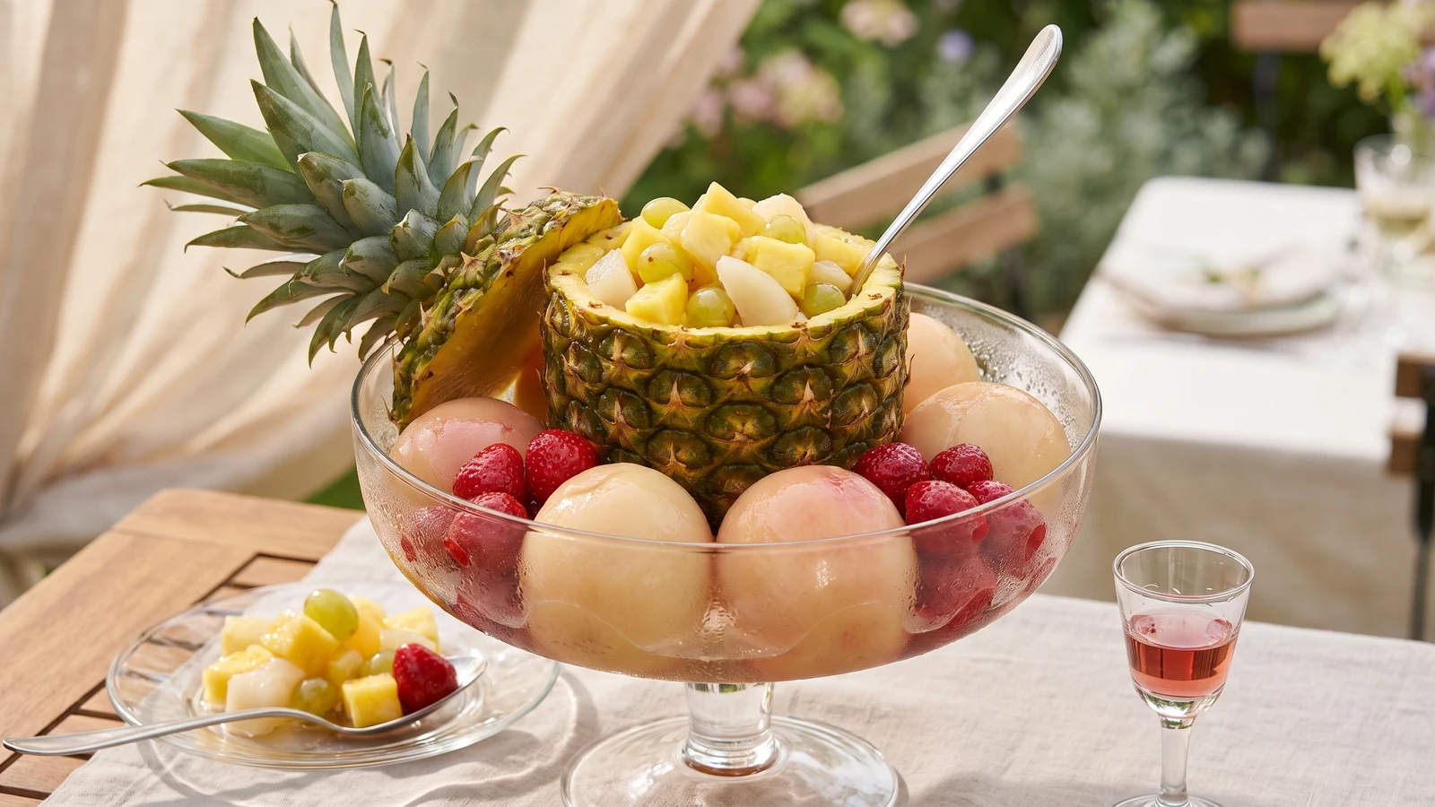 Pine-apple à la Royale