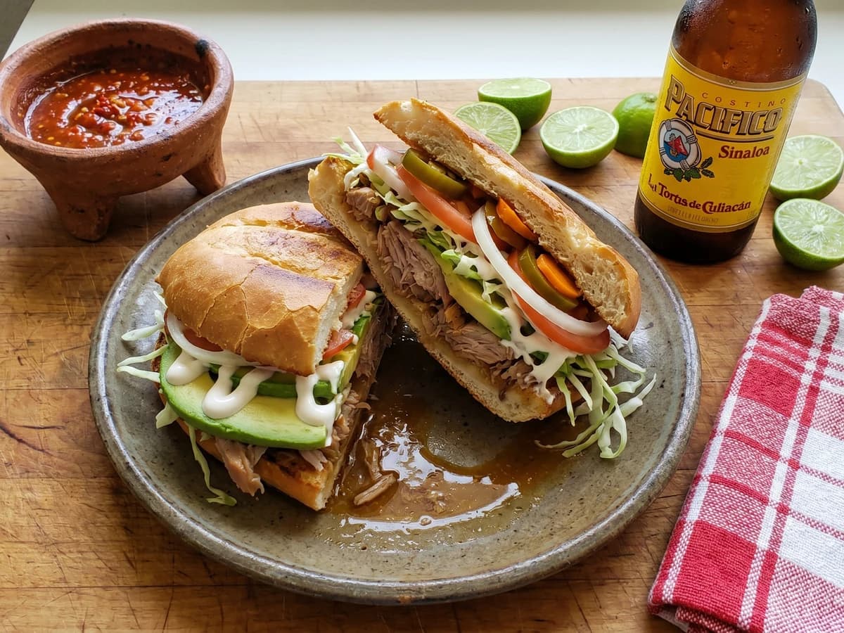 Torta de Pierna Culiacanense