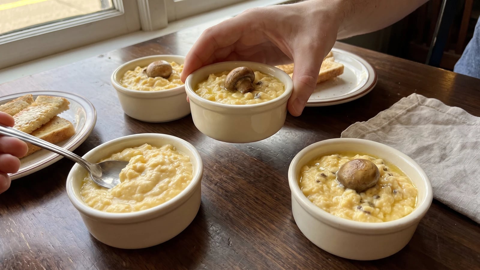 Scrambled Eggs with Mousserons