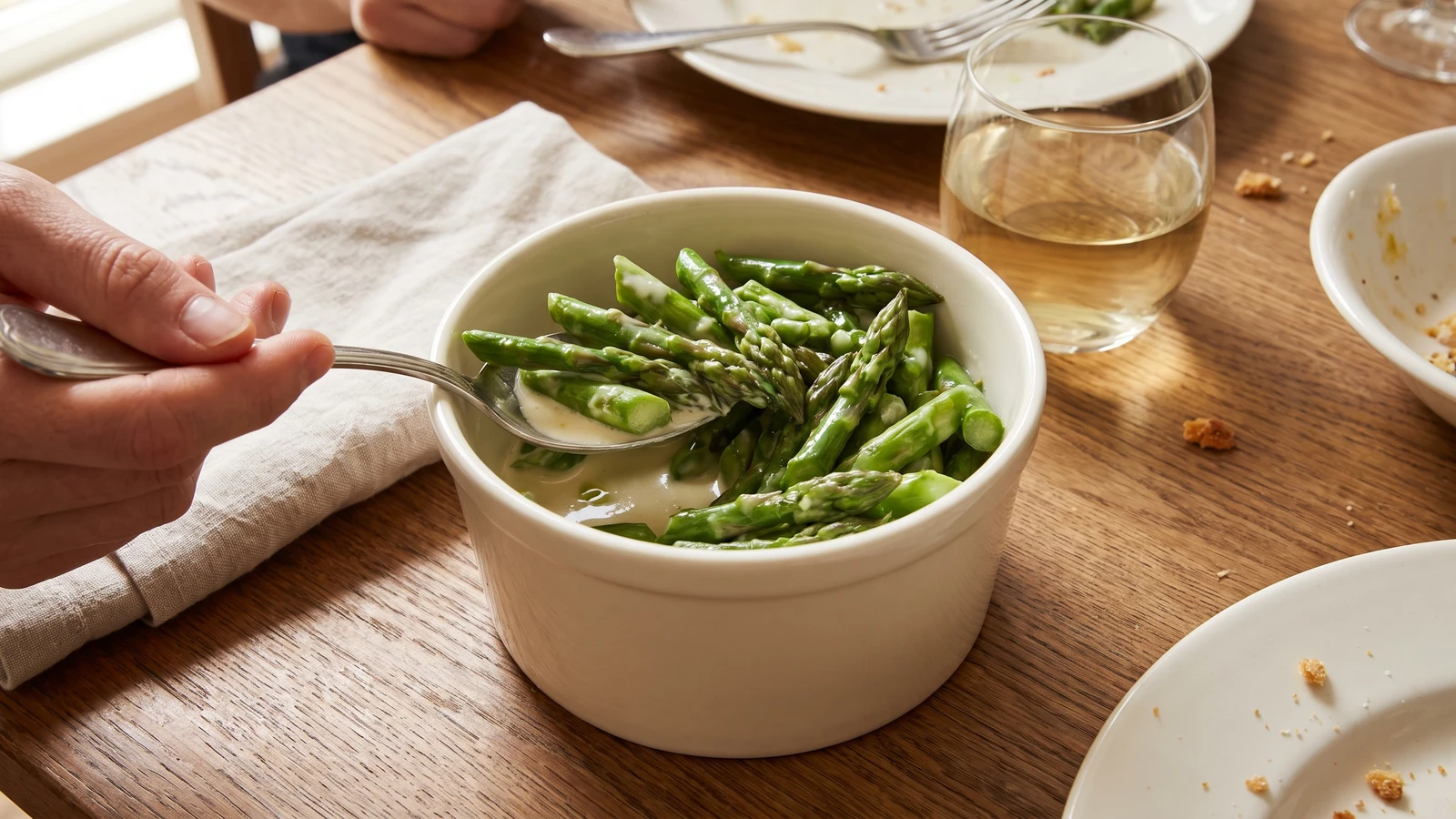 Pointes d’Asperges à la Crème
