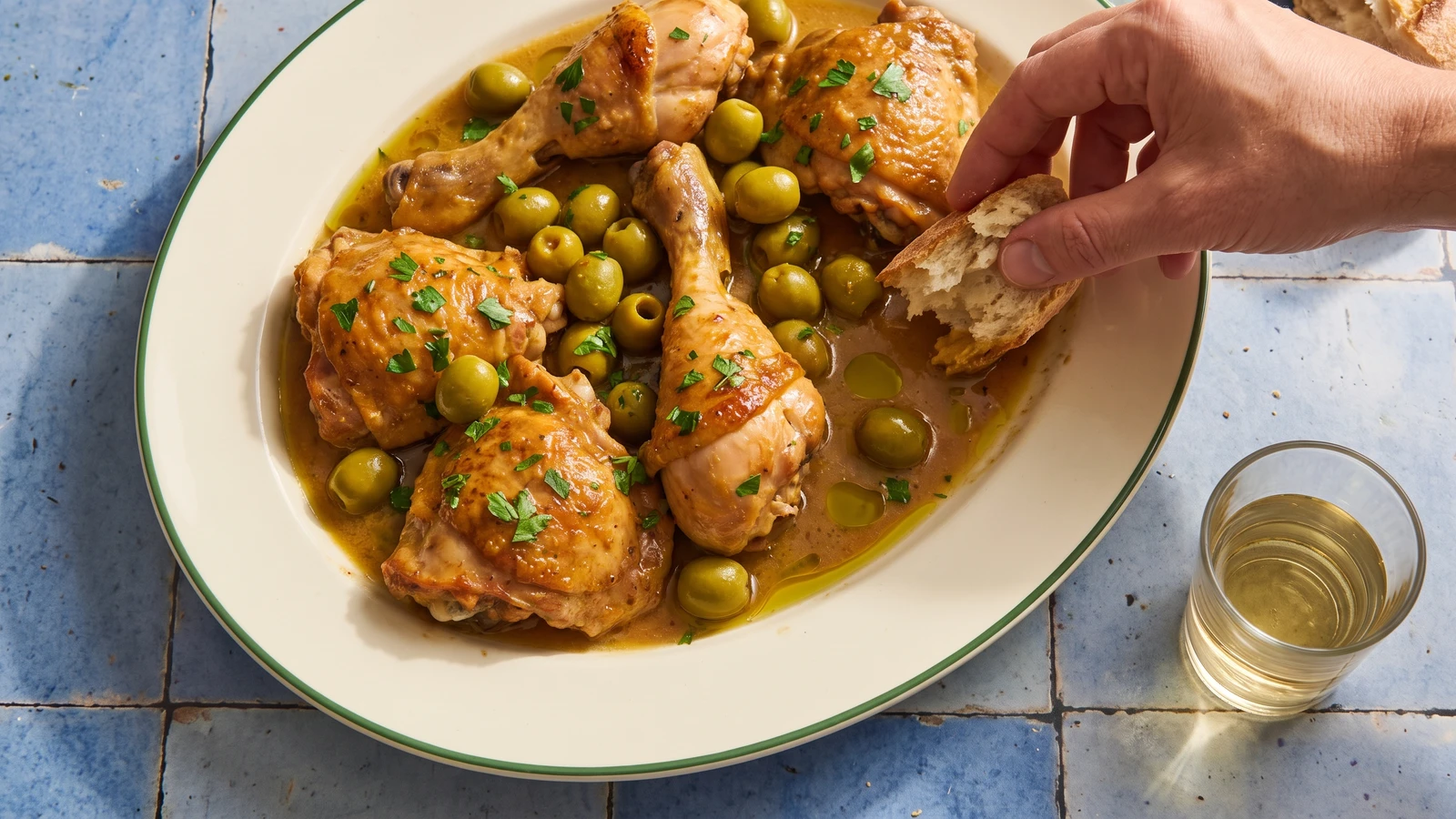 Pollo con Aceitunas a la Sevillana