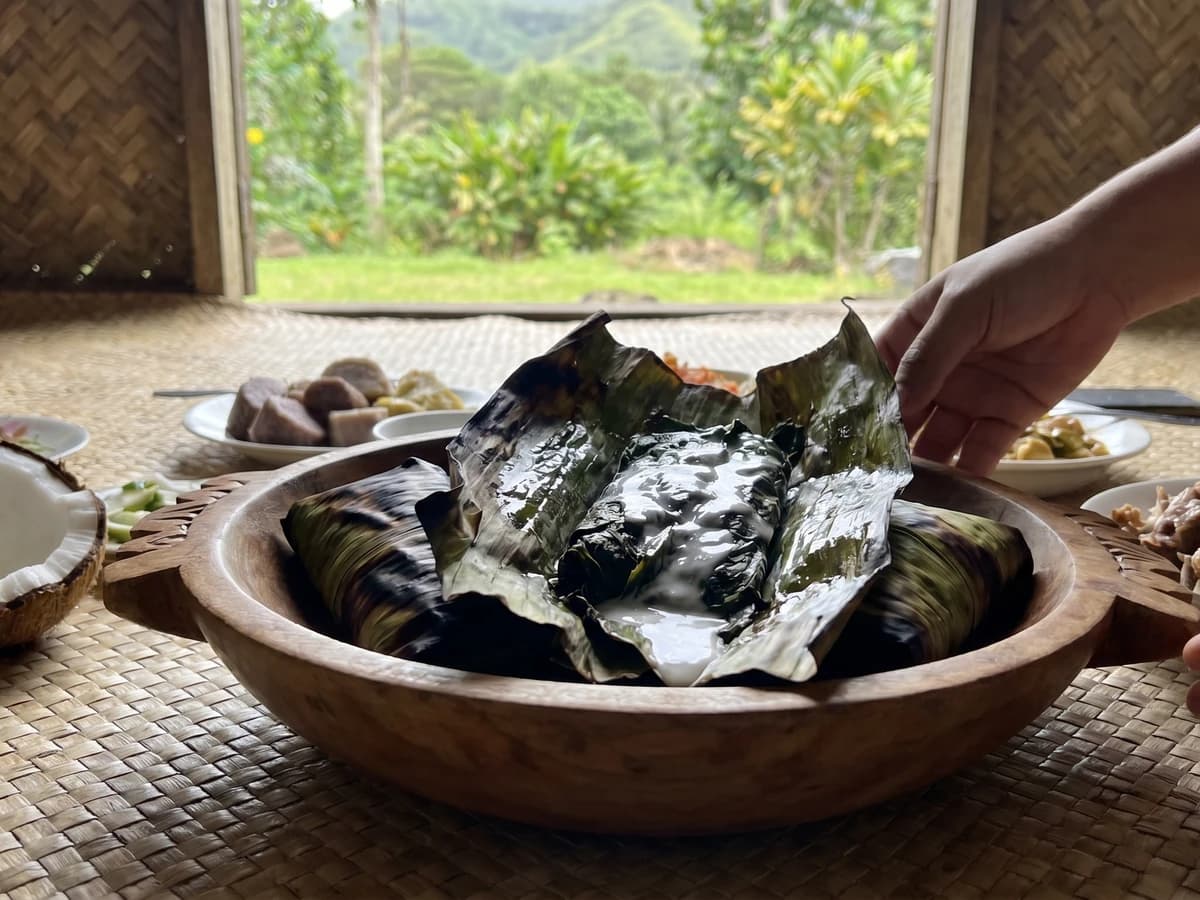 Palusami (Sāmoan Taro Leaves Baked in Coconut Cream) - Chef Makoa