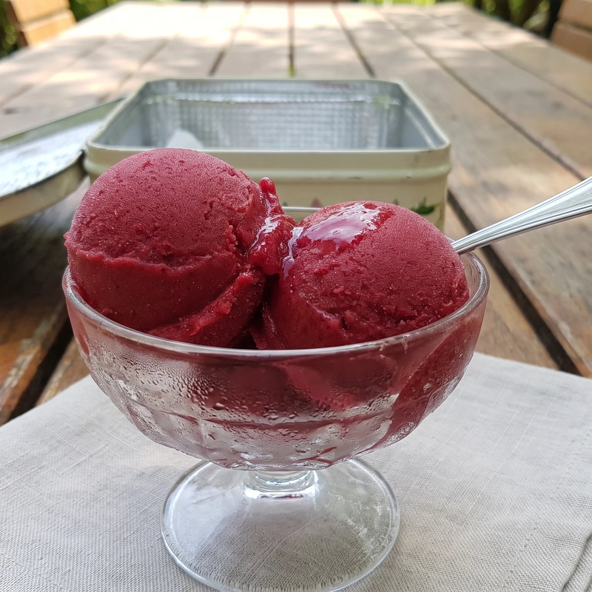 Red-currant Ice