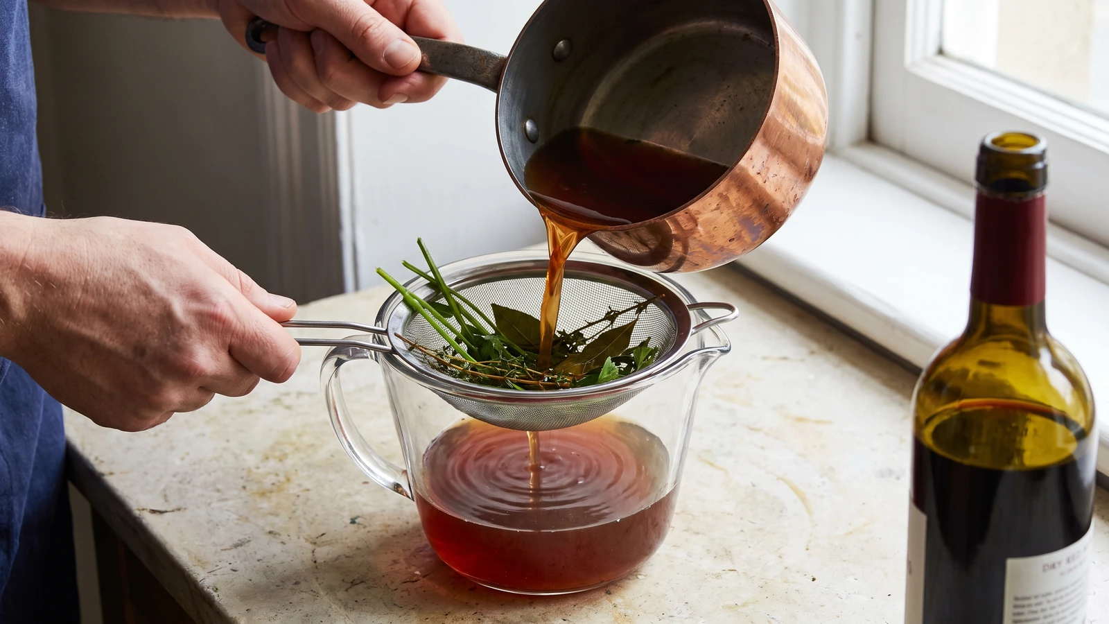 Fish Stock with Red Wine