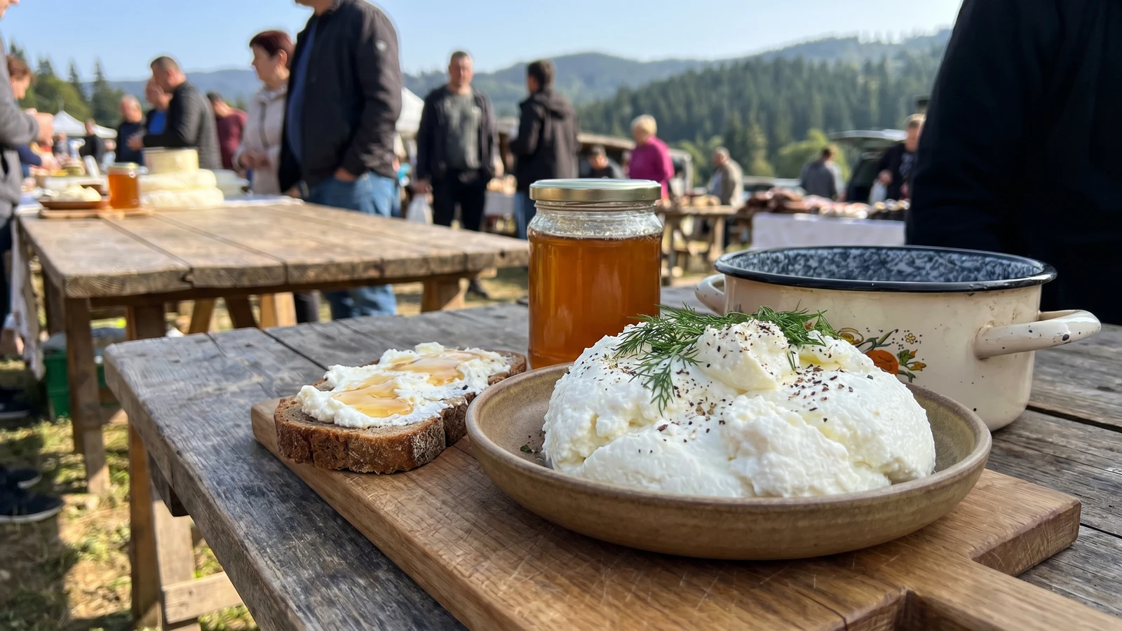 Vurda (вурда, Carpathian whey cheese)